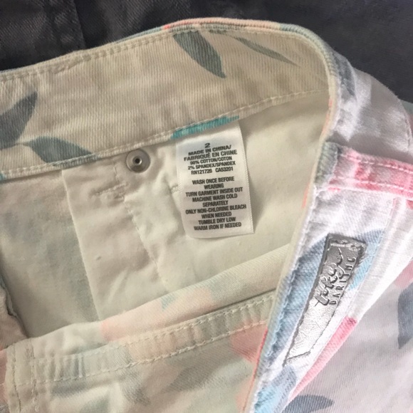 Aeropostale Tokyo Darling Shorts Bundle - Picture 5 of 7